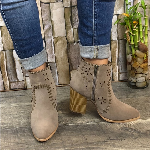 ARIDER BOHEMIAN STITCH STYLE ANKLE - Picture 5 of 8